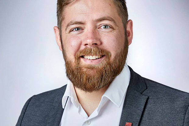 Niels Henning Bladt
